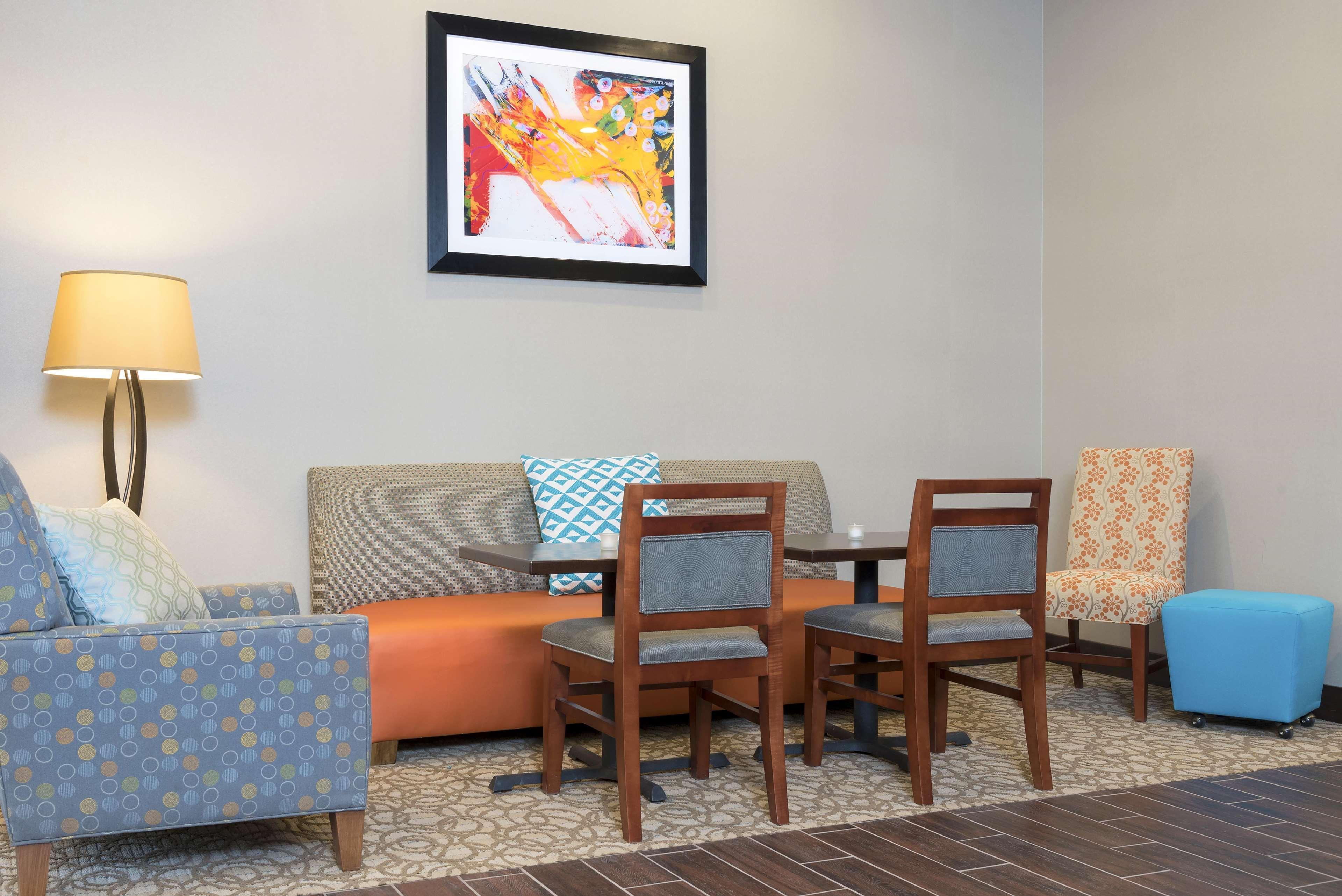 Hampton Inn Kalamazoo Exterior photo