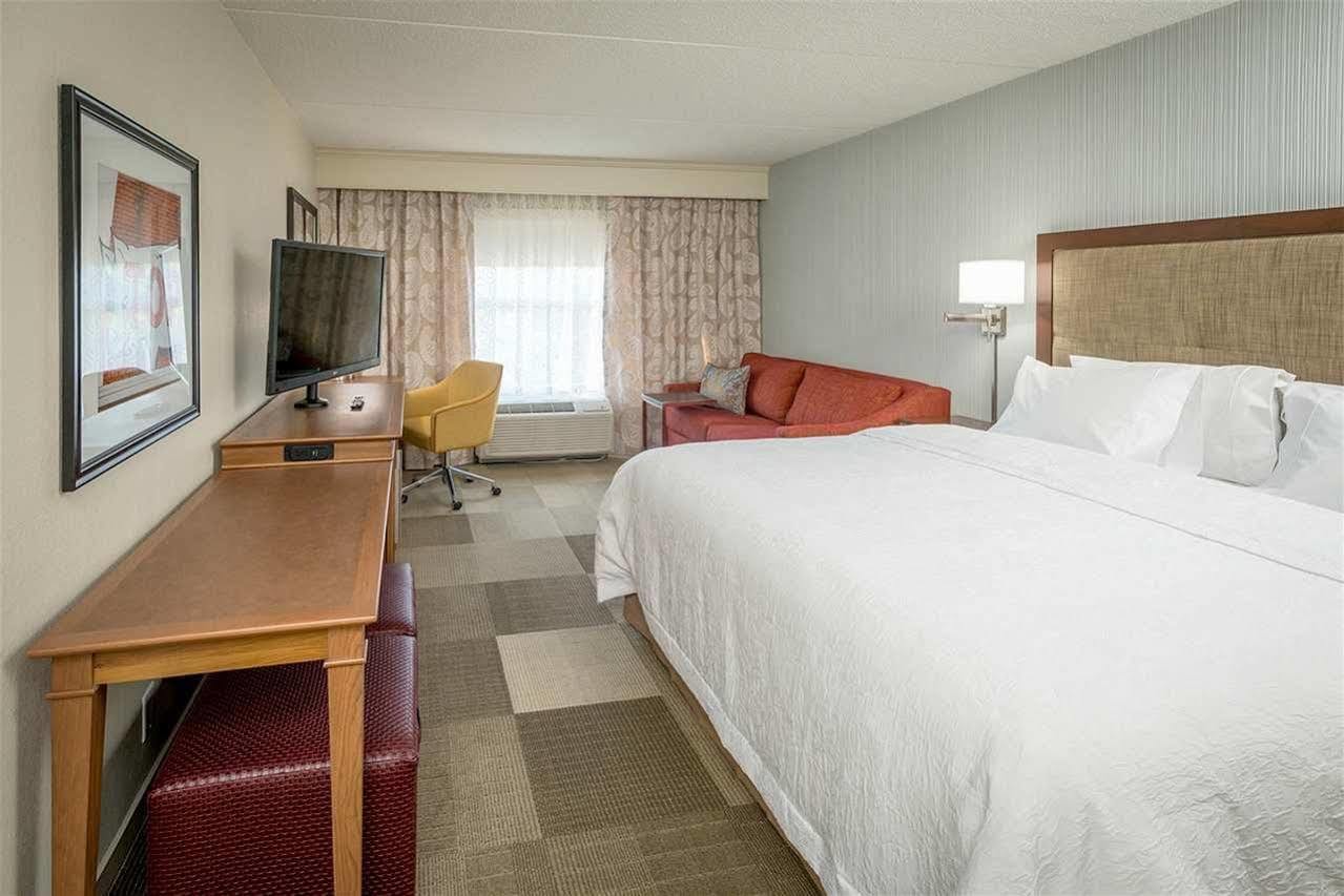 Hampton Inn Kalamazoo Exterior photo
